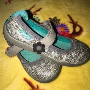 🖤Chooze Silver Glitter Mary Jane Shoes🖤